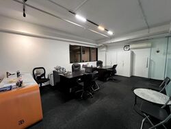 Ct Hub 2 (D12), Office #631036411